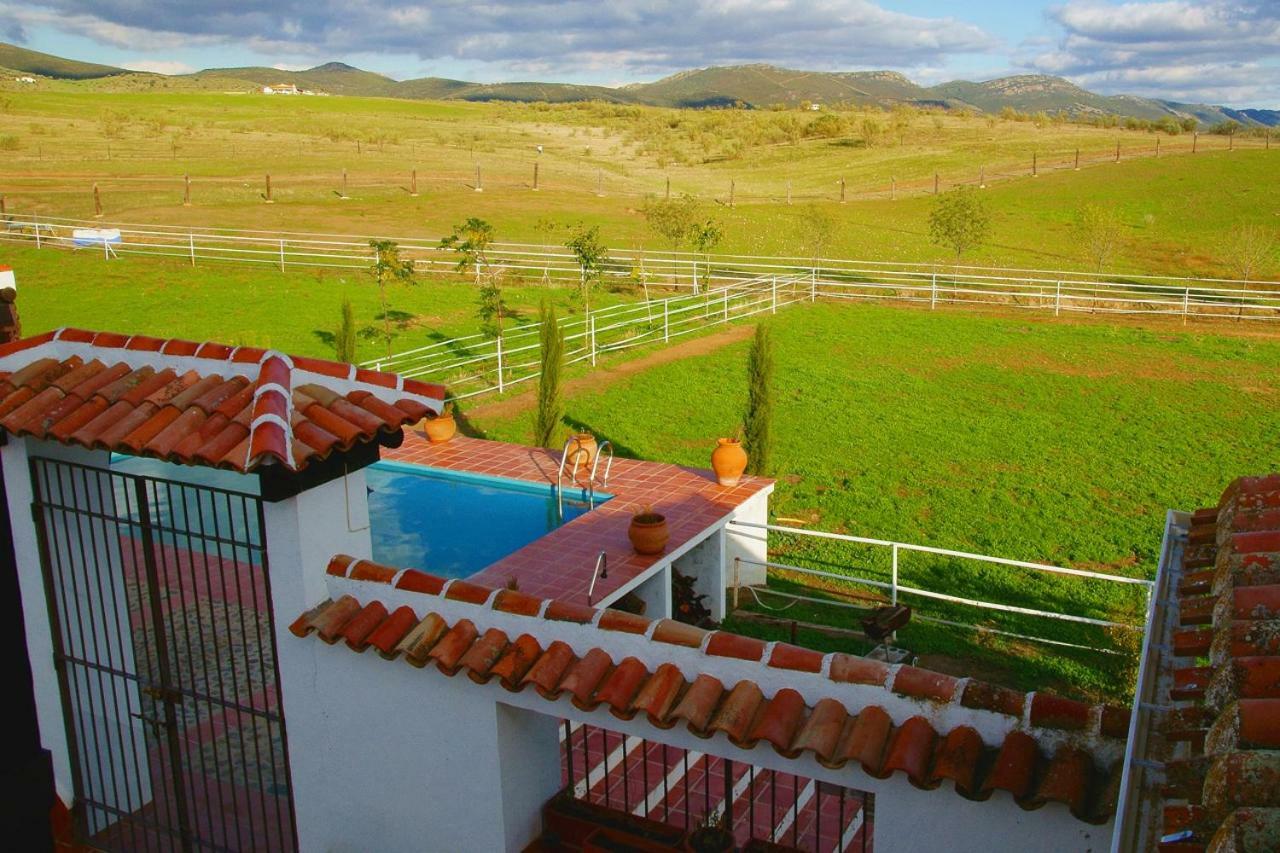 Penzion C.Rural Huertadeltiocruz Mestanza Exteriér fotografie